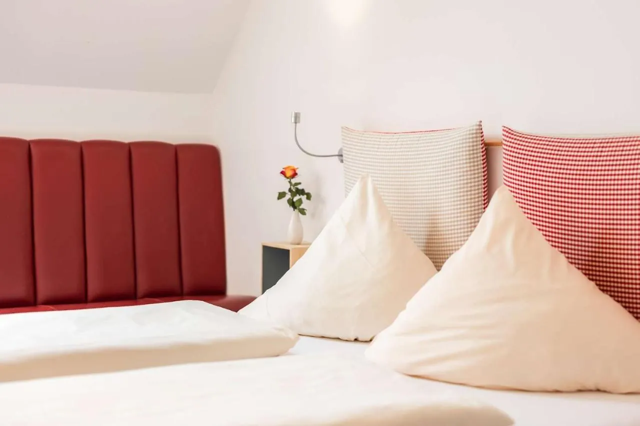 Gasthof Krone Kinding Hotel