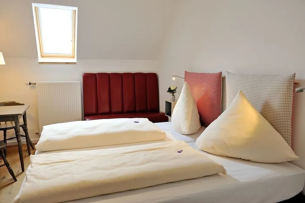 Gasthof Krone Kinding Hotel